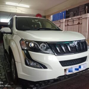 2018 MAHINDRA XUV 500 W10