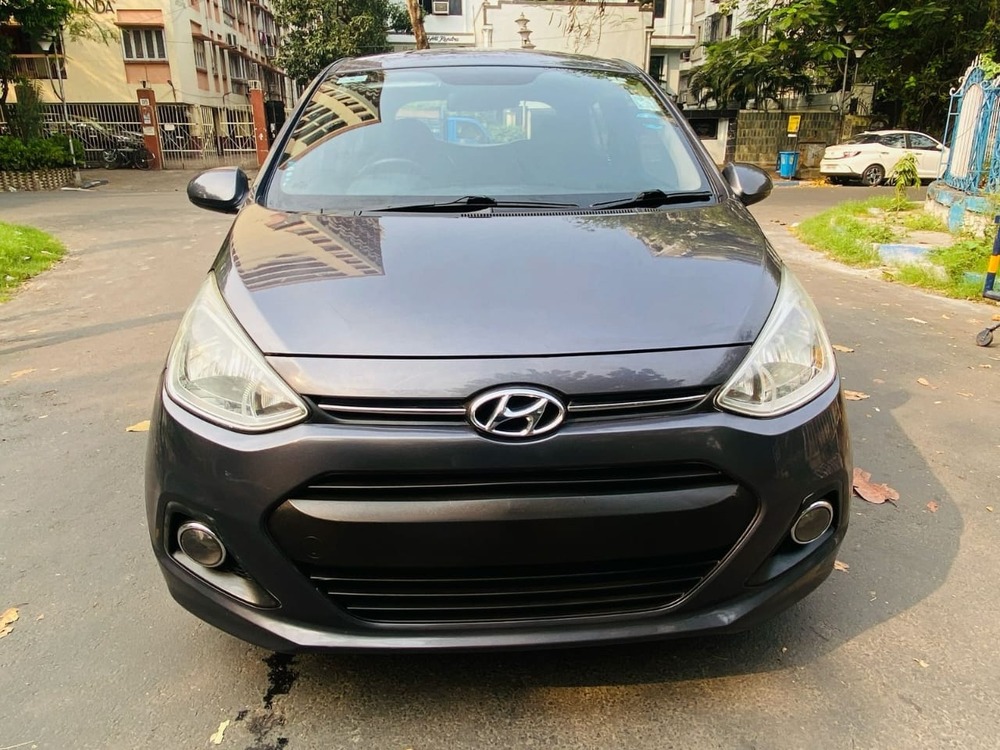 2016 HYUNDAI i10 GRAND MAGNA