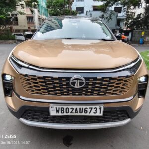 2023 TATA SAFARI ACCOMPLISHESD+
