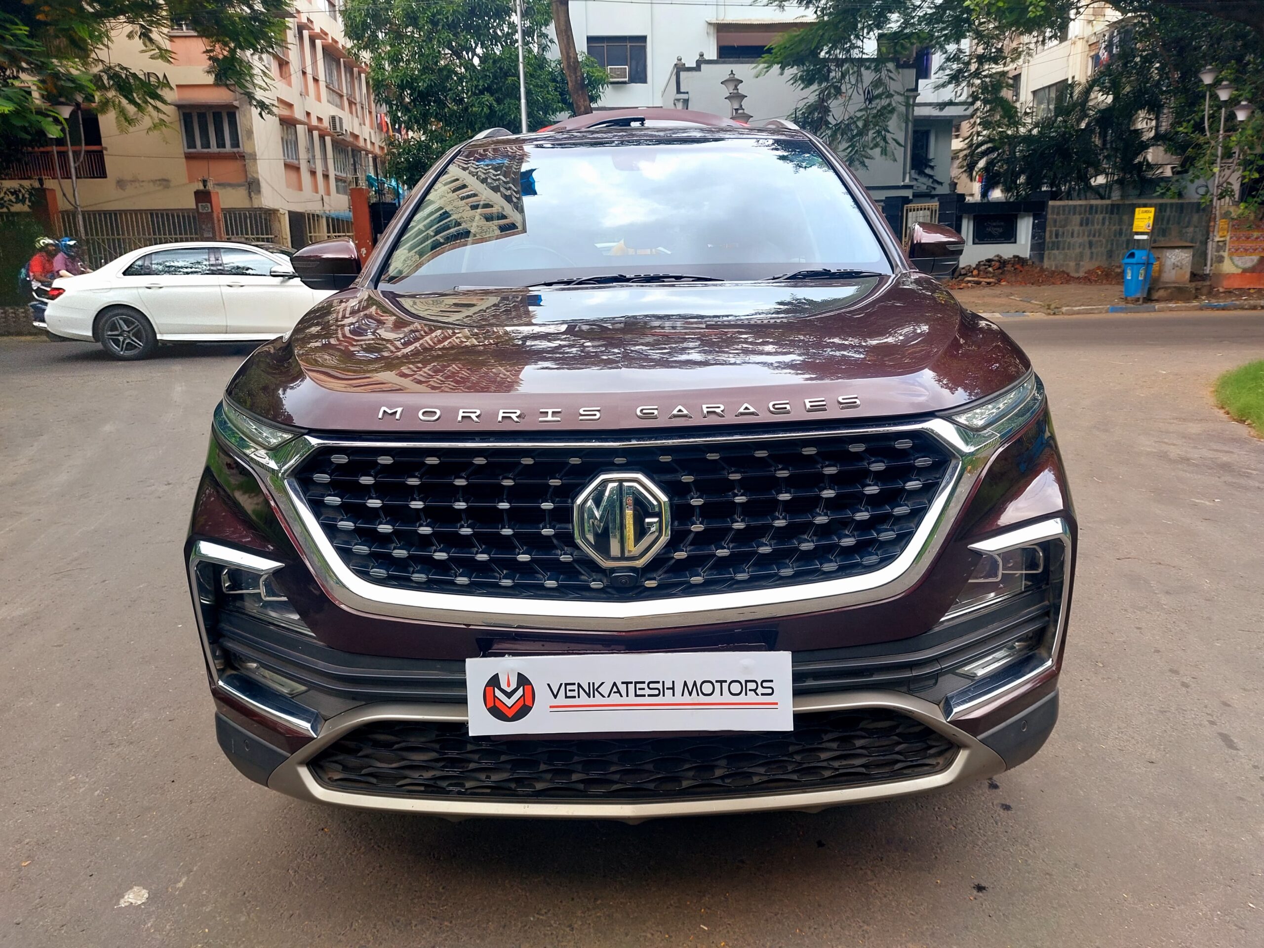 MG HECTOR SHARPCVT