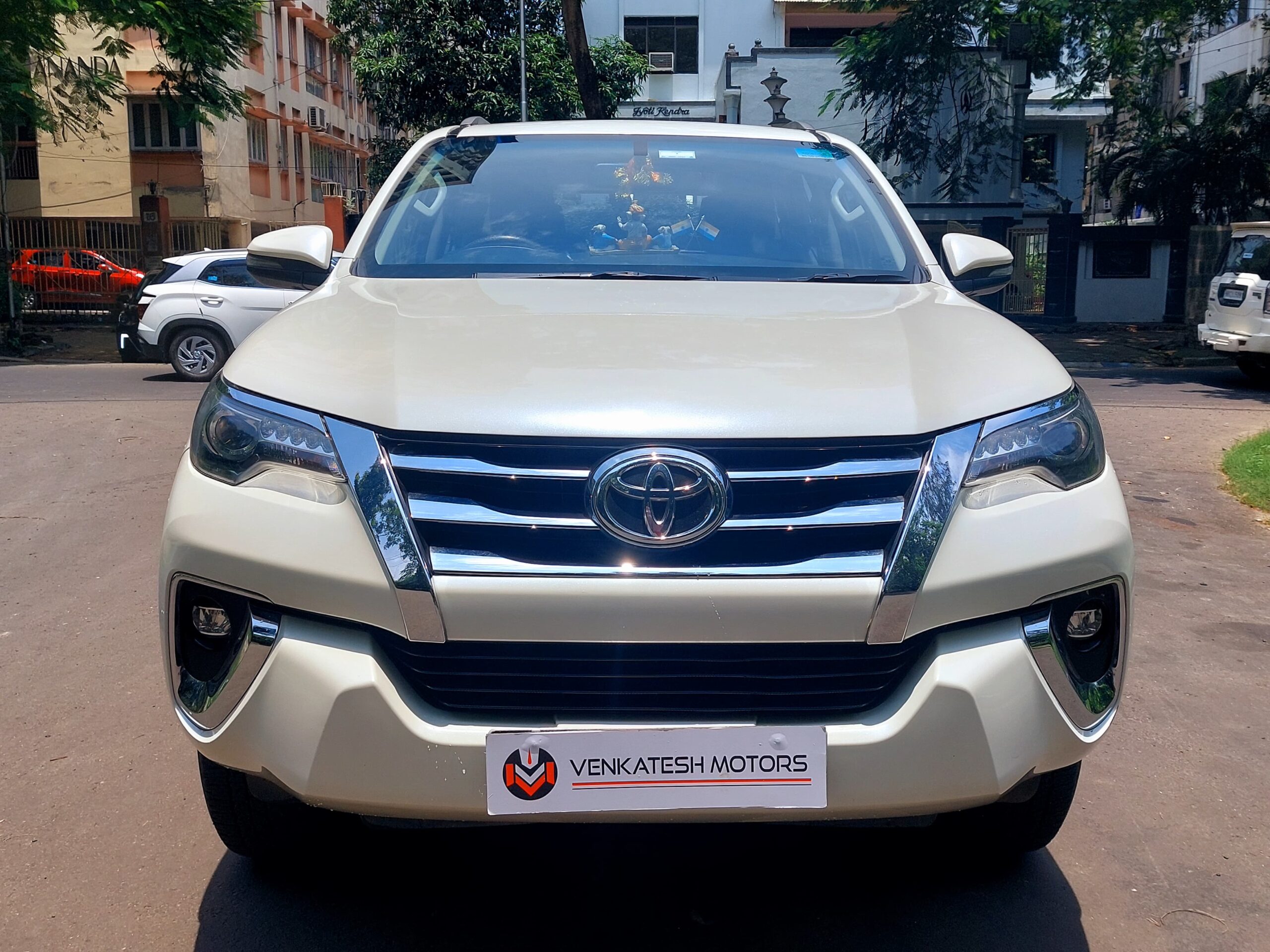 Toyota Fortuner 4x2