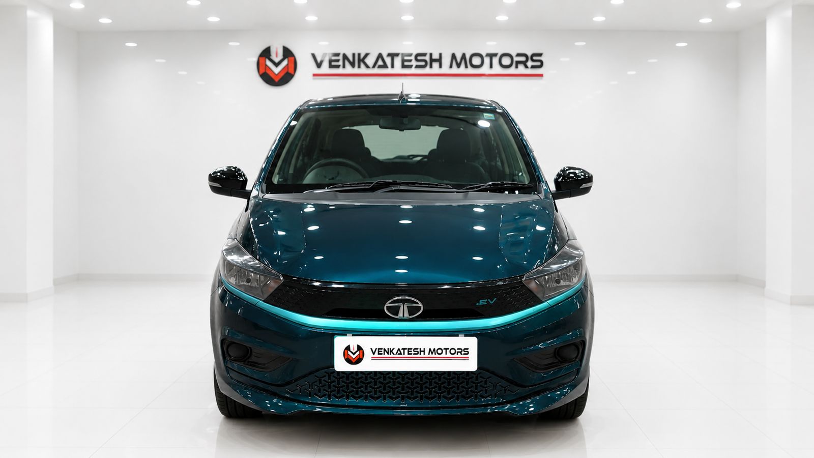 2024 TATA TIAGO  EV  XT MR