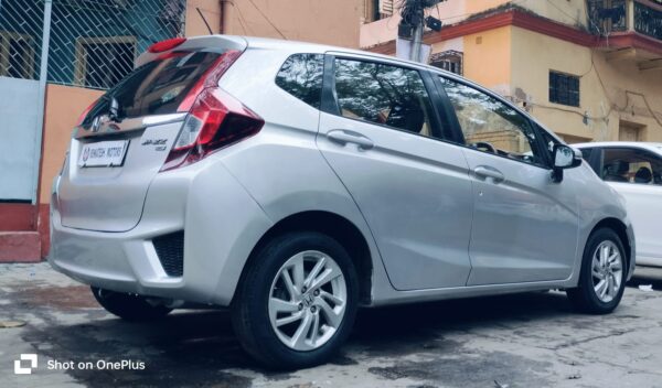 2016 HONDA JAZZ - Image 5