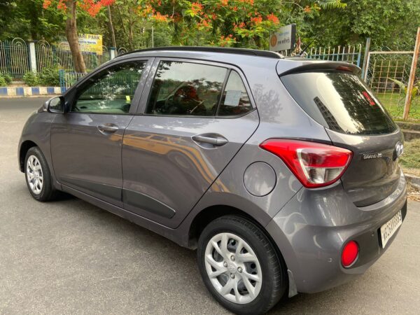 2017 HYUNDAI GRAND i10 SPORTZ OPT - Image 5