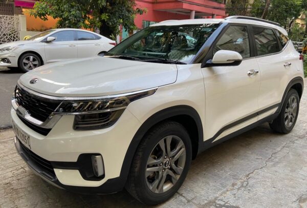 2019 KIA SELTOS 1.5 IVT HTX - Image 10