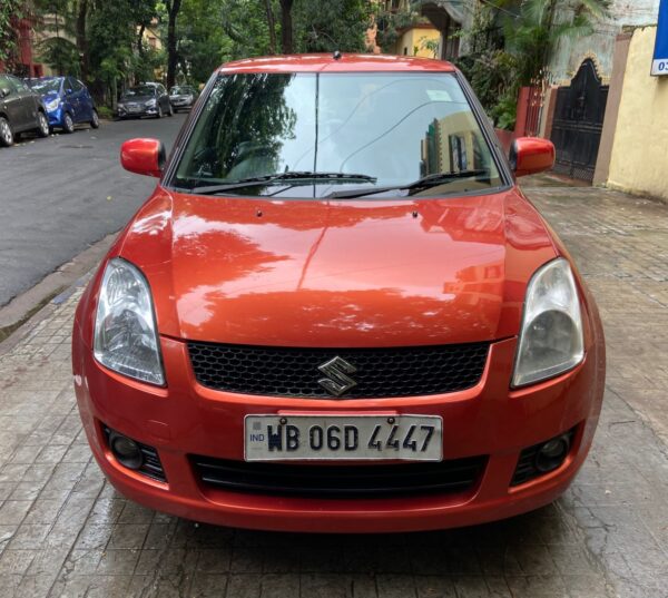 2010 MARUTI SWIFT VXI