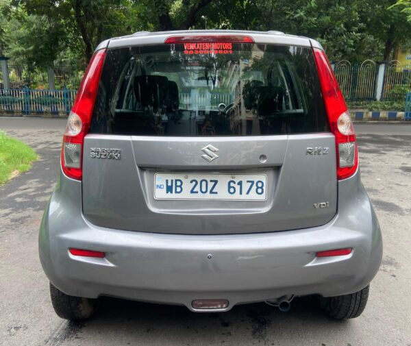 2011 MARUTI RITZ VDI - Image 8