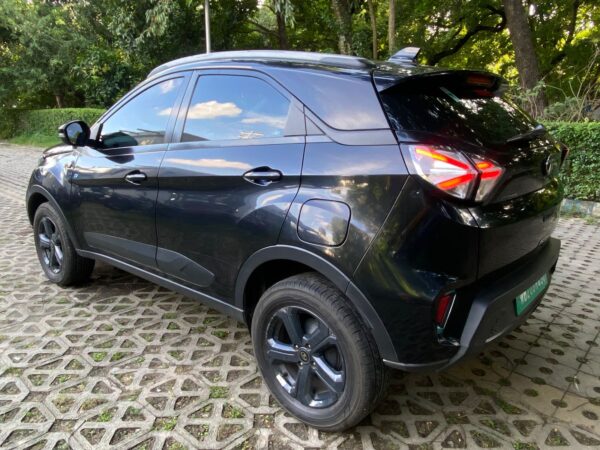 2022 TATA NEXON XZ+LUX DARK EDITION - Image 4