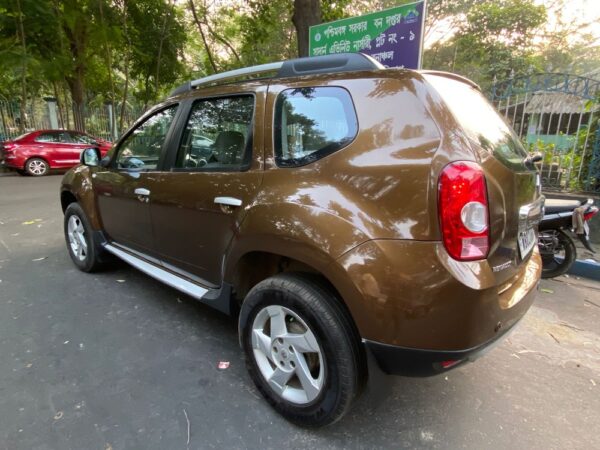 2015 RENAULT DUSTER RXL 110 PS - Image 10