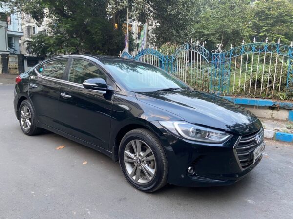 2018 HYUNDAI ELANTRA SX - Image 4