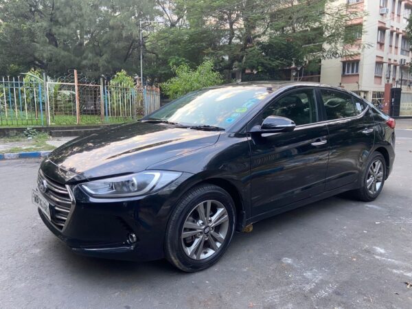 2018 HYUNDAI ELANTRA SX - Image 3