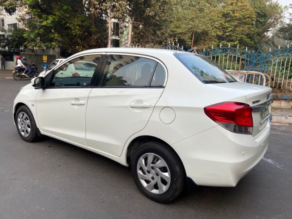 2013 HONDA AMAZE S - Image 8