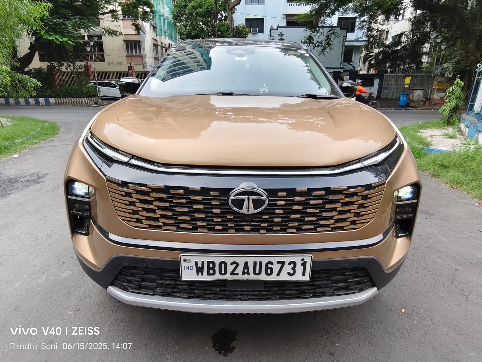 2023 TATA SAFARI ACCOMPLISHESD+